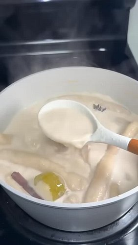 Èske ou manje bòy ak lèt deja? Èske li 
bon ki lòt non ou konnen yo rele l?