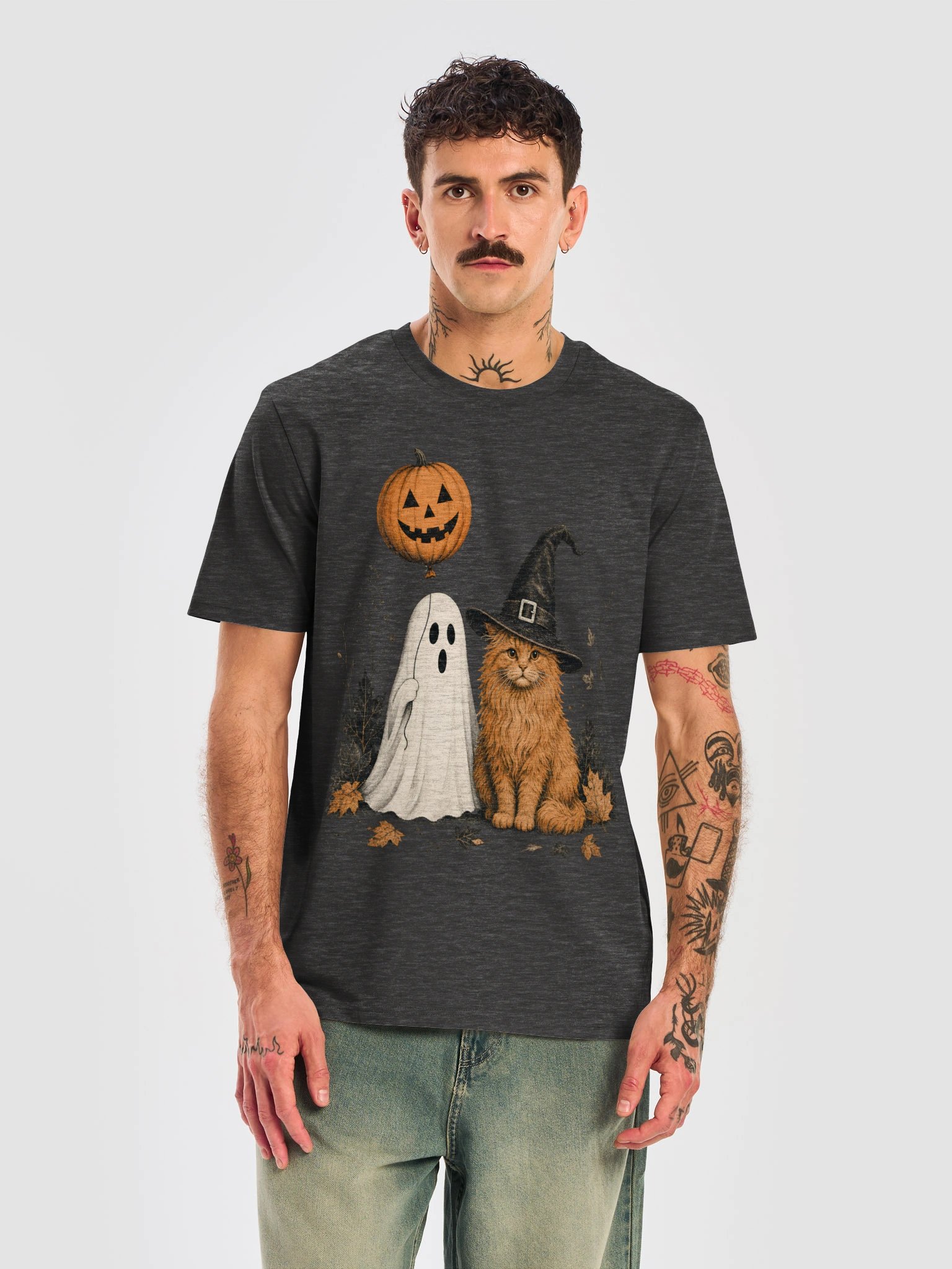 Spooky Black Cat – Halloween Vintage Graphic T-Shirt product image (38)