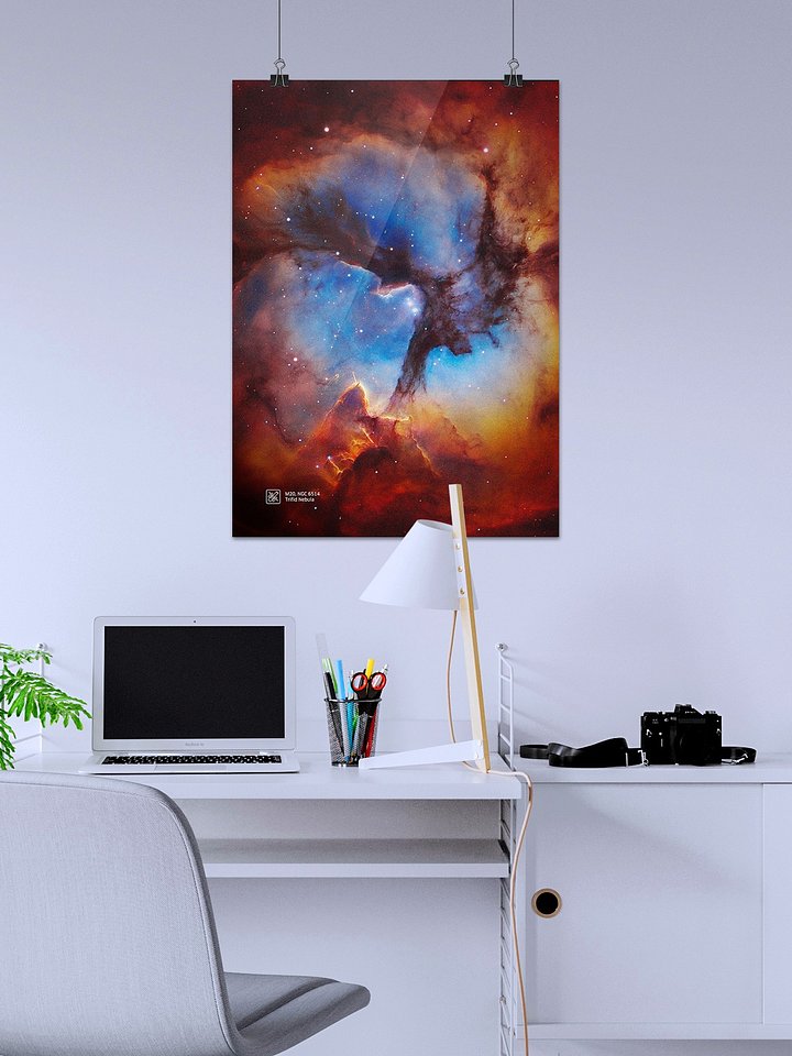 Trifid Nebula M20, NGC 6514, NASA Hubble Space Telescope — Hi-Res Space poster, science poster, space photo product image (2)