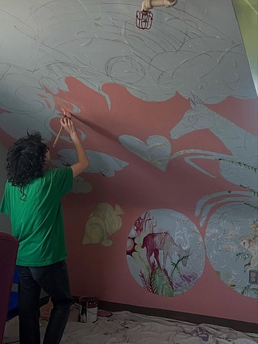 This week we painted murals, painted tentacles, celebrated the end of the year with ice cream from @snackshacktruck, and got ...