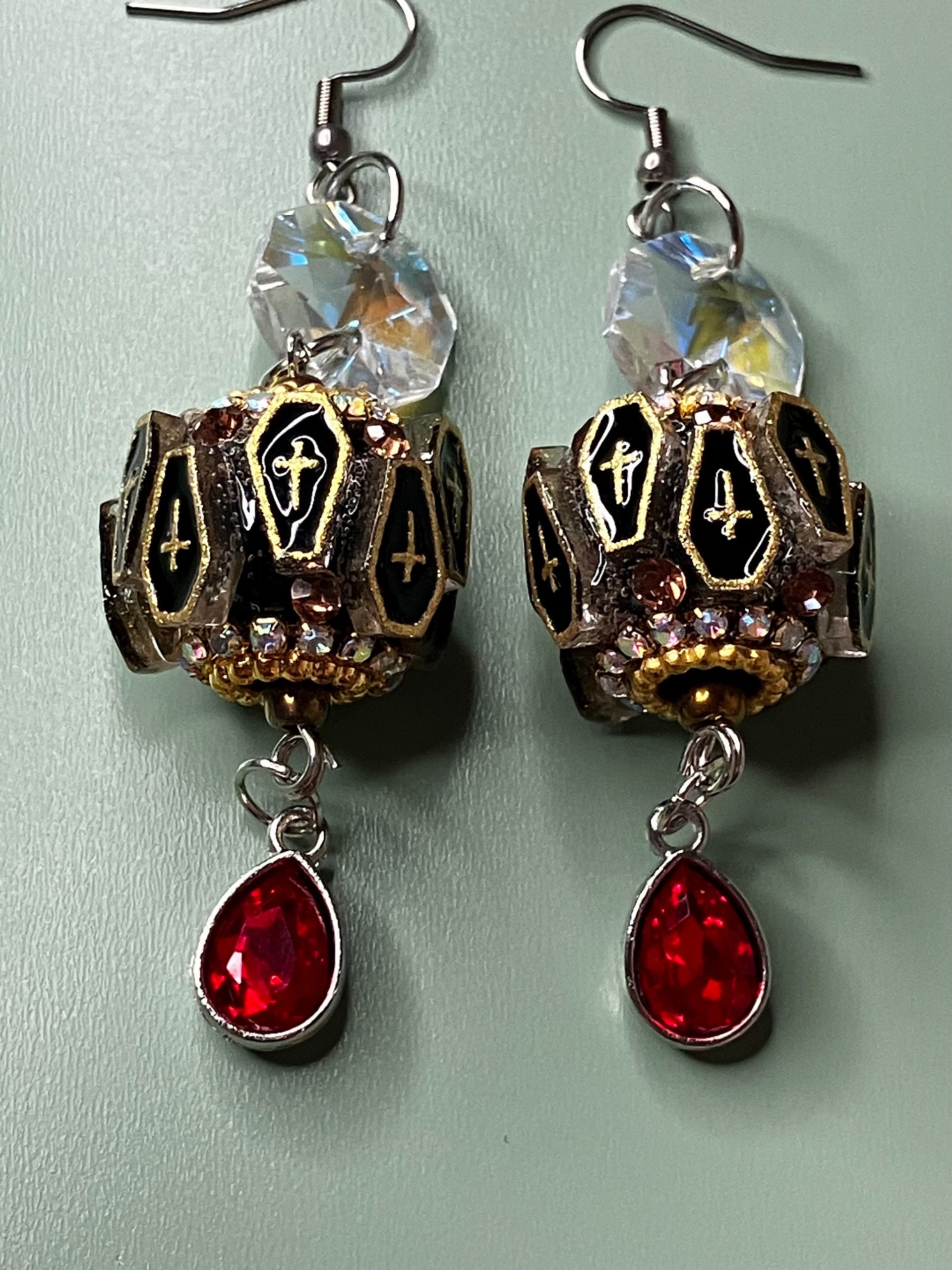 Blood Moon Crypt Black Coffin Beads & Red Rhinestone Drops Hook Earrings Handmade product image (2)