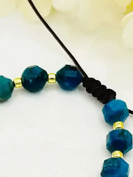 Blue Apatite Cut Bead Bracelet product image (2)