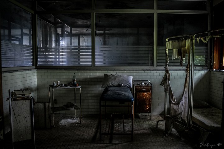 Fine art - Ghosts of the Infirmary - urbex Italy product image (1)