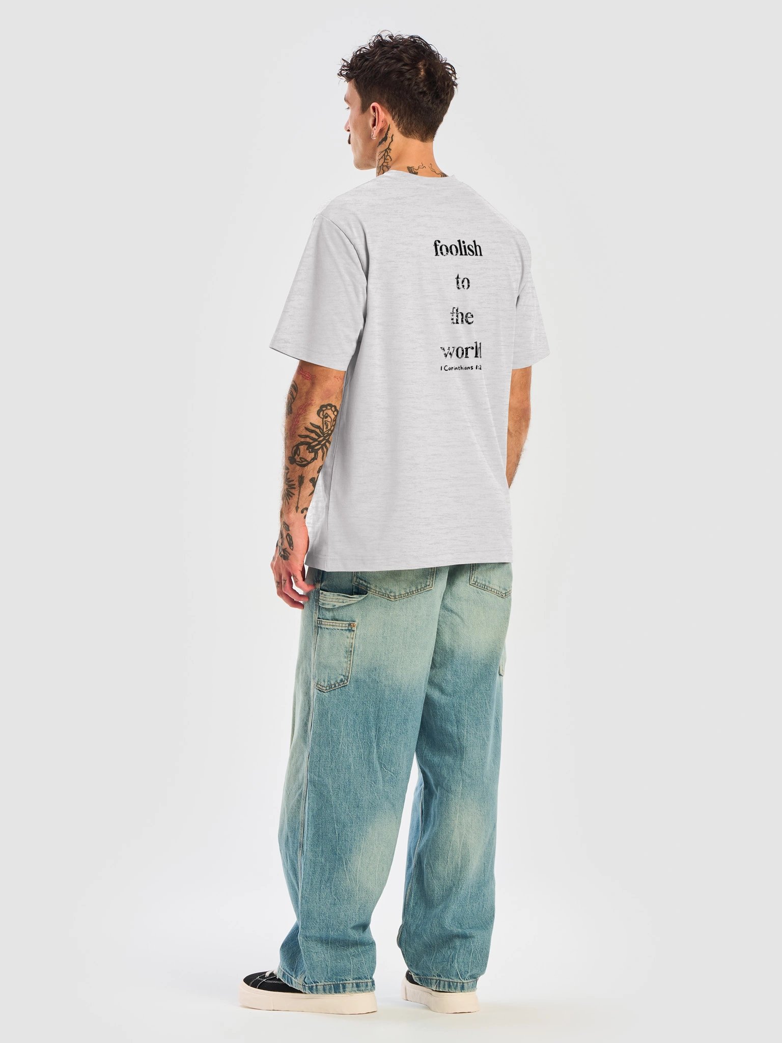 Wise in the Word 1 Corinthians 1: 27 Heavy Weight Tee product image (32)