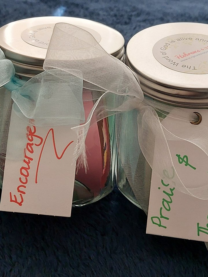 Scriptures in a Jar - Church GIFT package (24 jars of 120 Scriptures each) product image (1)