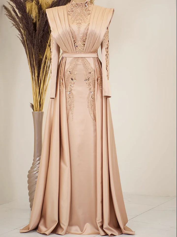 Luxury dress product image (2)