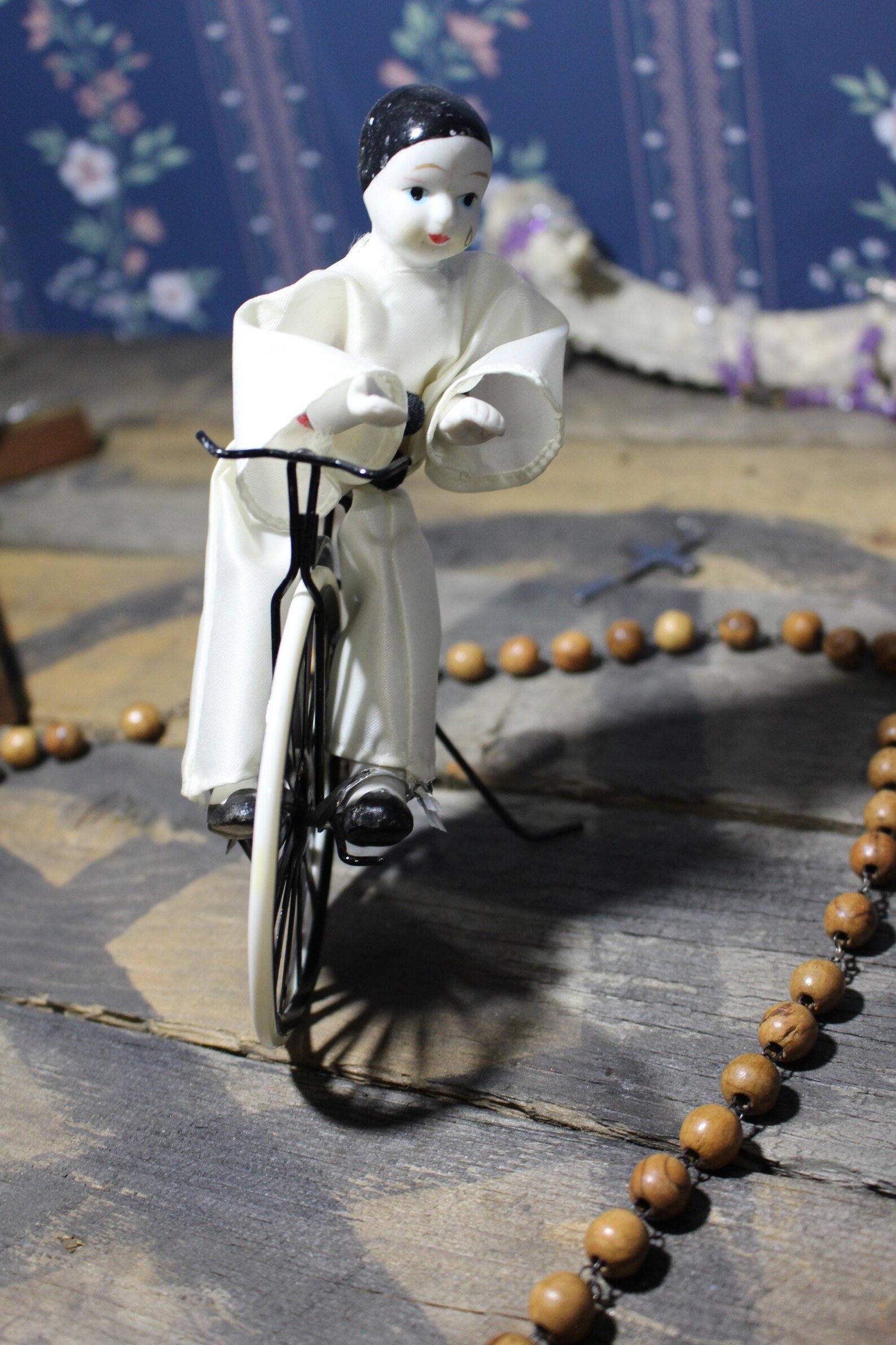 Artifact No.25 - Sad Bicycle Clown product image (8)