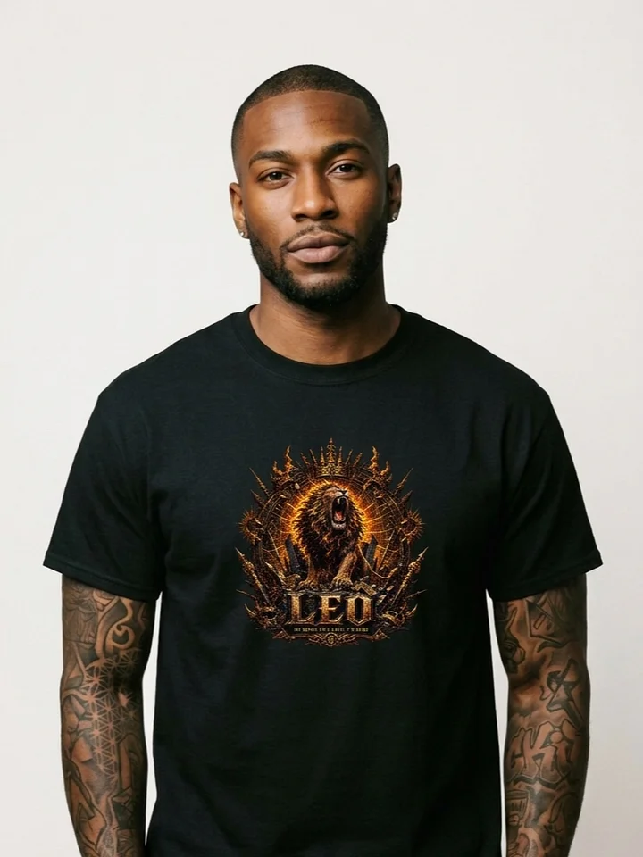 Leo Zodiac Gothic Streetwear Graphic Tee product image (2)