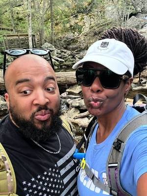 The things I do with my Lovebug. 💜🤷🏾‍♀️💪🏾🥾 #hiking #blackhikers #hikingwhileblack @King Smith 