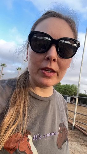 Work smarter not harder… #horse #horsesofinstagram #quarterhorse #horsegirl #seniorhorse