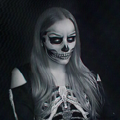 Working the graveyard shift 🪦 #spooktober