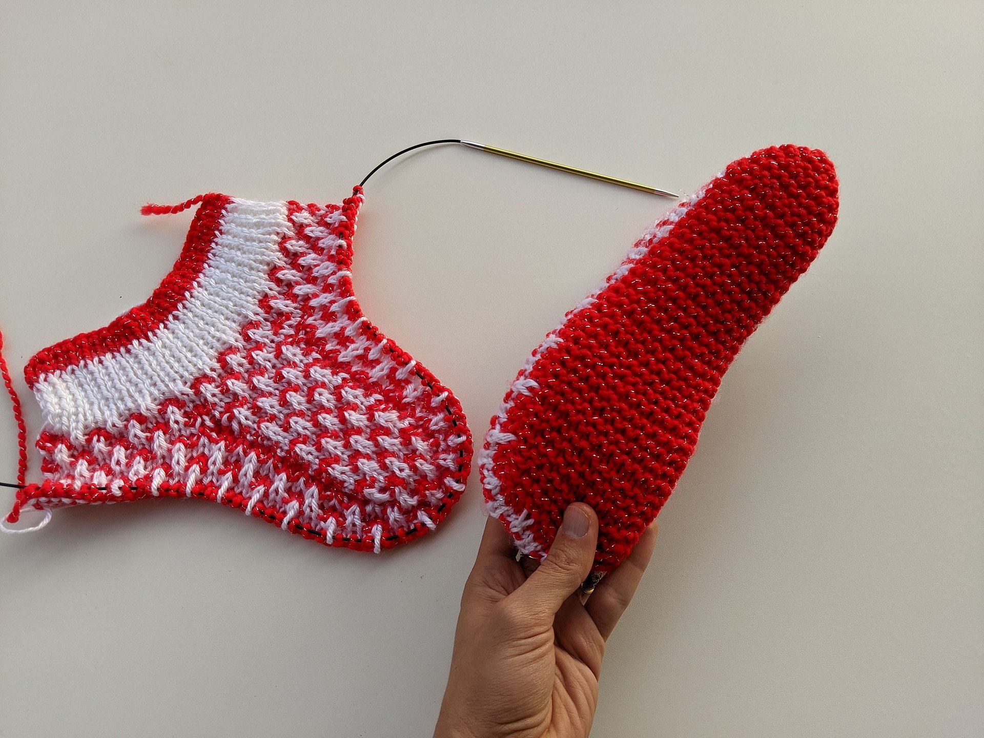 Christmas Knit Slipper Socks Pattern product image (9)