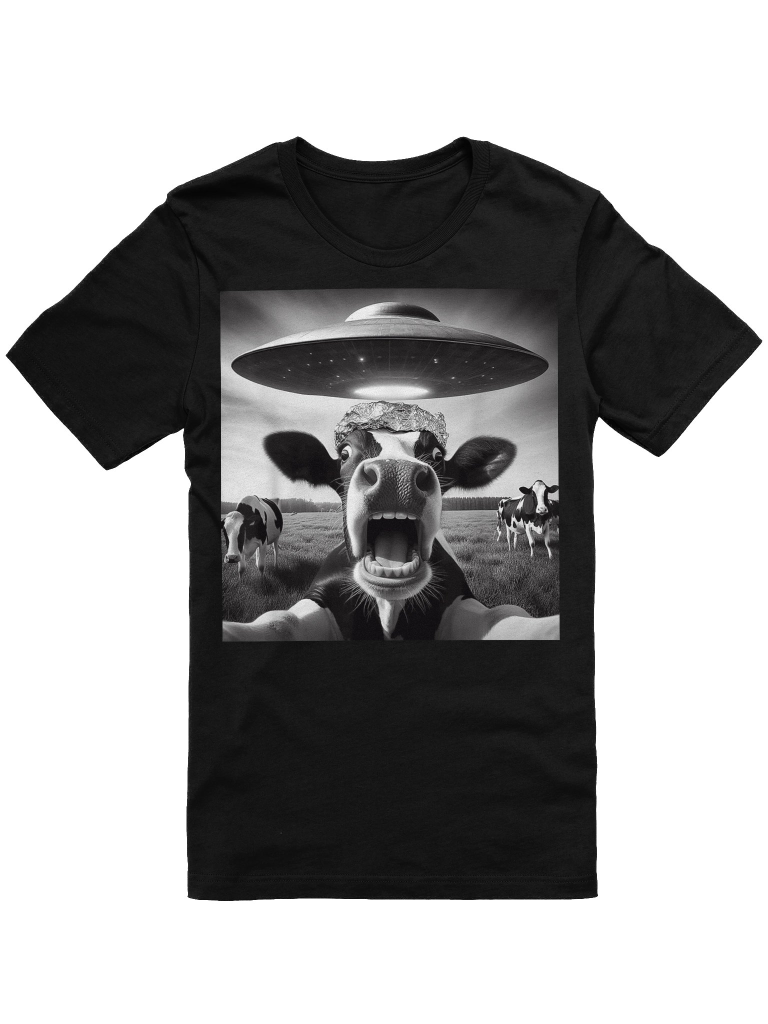 Funny Cow Abduction By UFO Selfie Hilarious Alien Unisex T-Shirt product image (1)