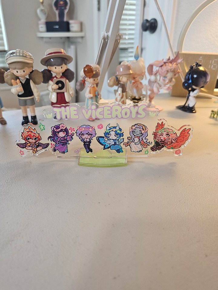 Royals SMP Acrylic Stand (The Viceroys) product image (1)