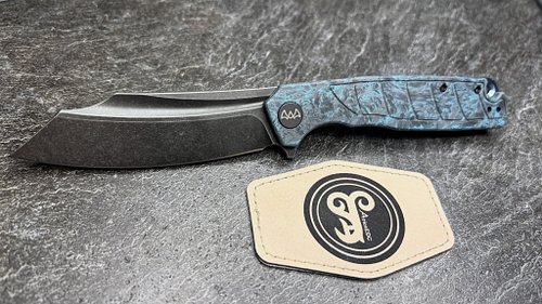 @wixcoknives Splark 

Black Stonewash 14C28N Blade
Blue Shredded Carbon Fiber Handle

Overall Length: 8.15’’
Closed Length: 4...
