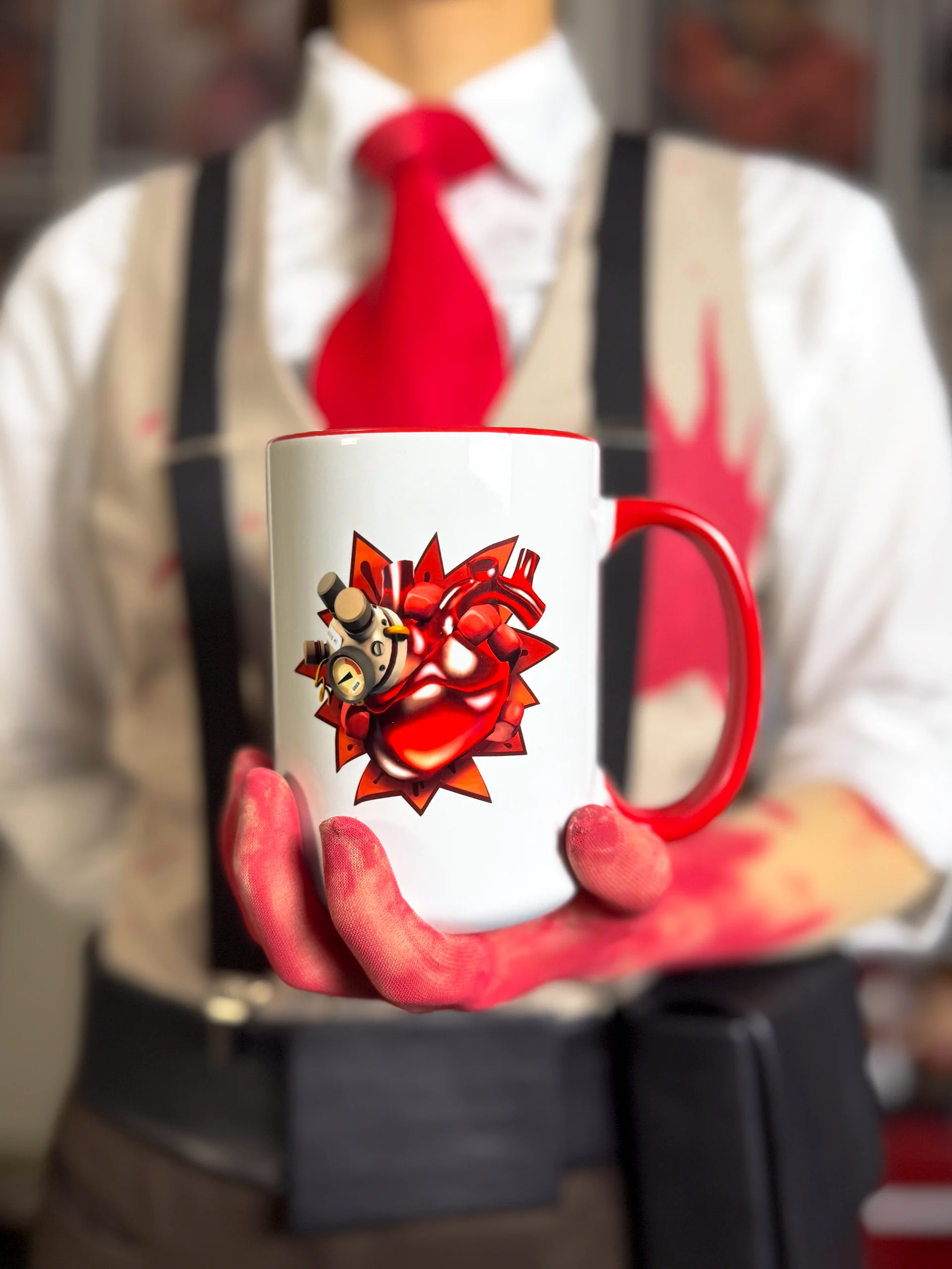 Team Fortress 2 Über Heart Mug + BTS Discord Pass! product image (1)
