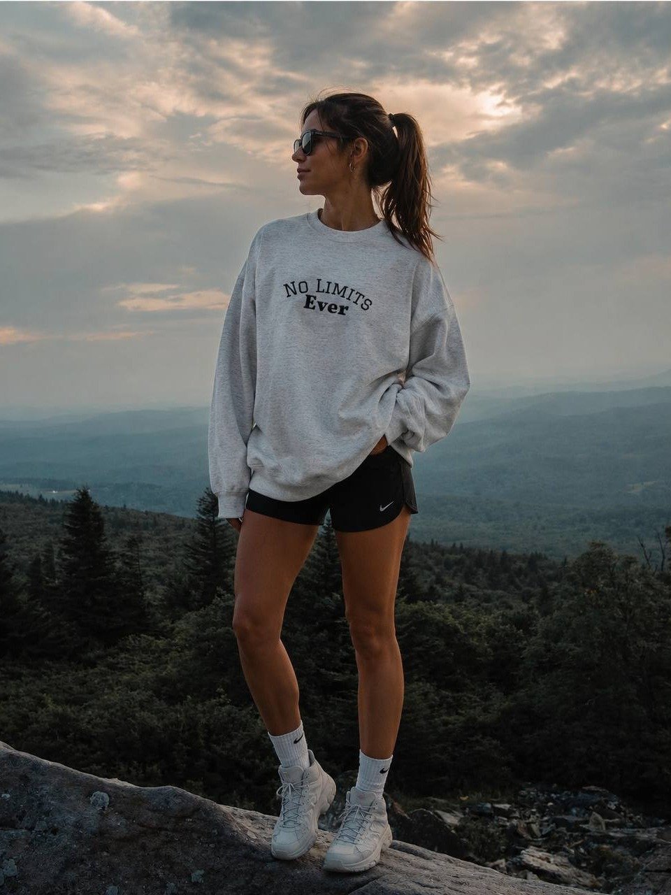 No Limits Ever Sweatert product image (1)