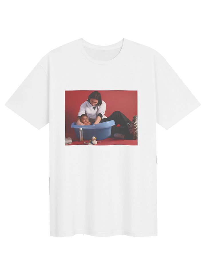 Messi With Baby Lamine Yamal Shirt product image (2)