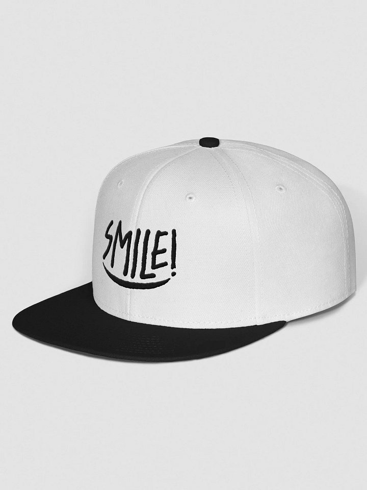 Cappellino “SMILE!” snapback - ricamo nero product image (1)