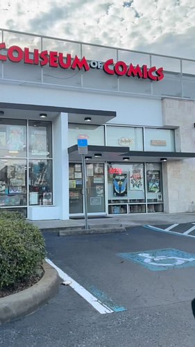 Checking out Coliseum of Comics in New Tampa!

#comicstore #comicbookstore #tampa #coliseumofcomics