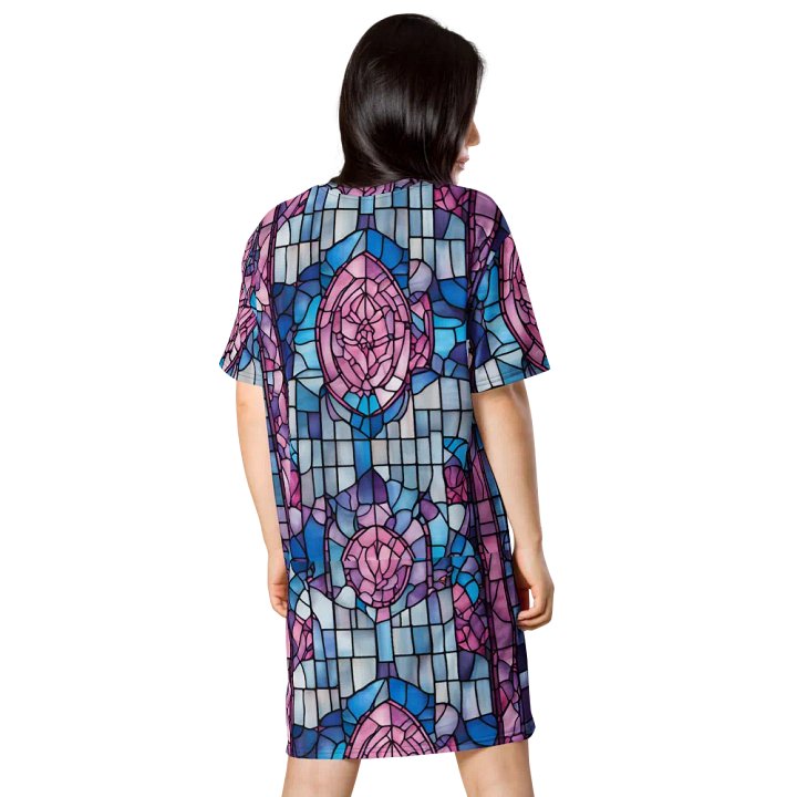 Symmetric Splendor T-Shirt Dress product image (2)