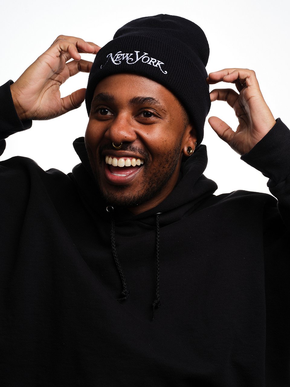 Classic-Logo Beanie product image (1)
