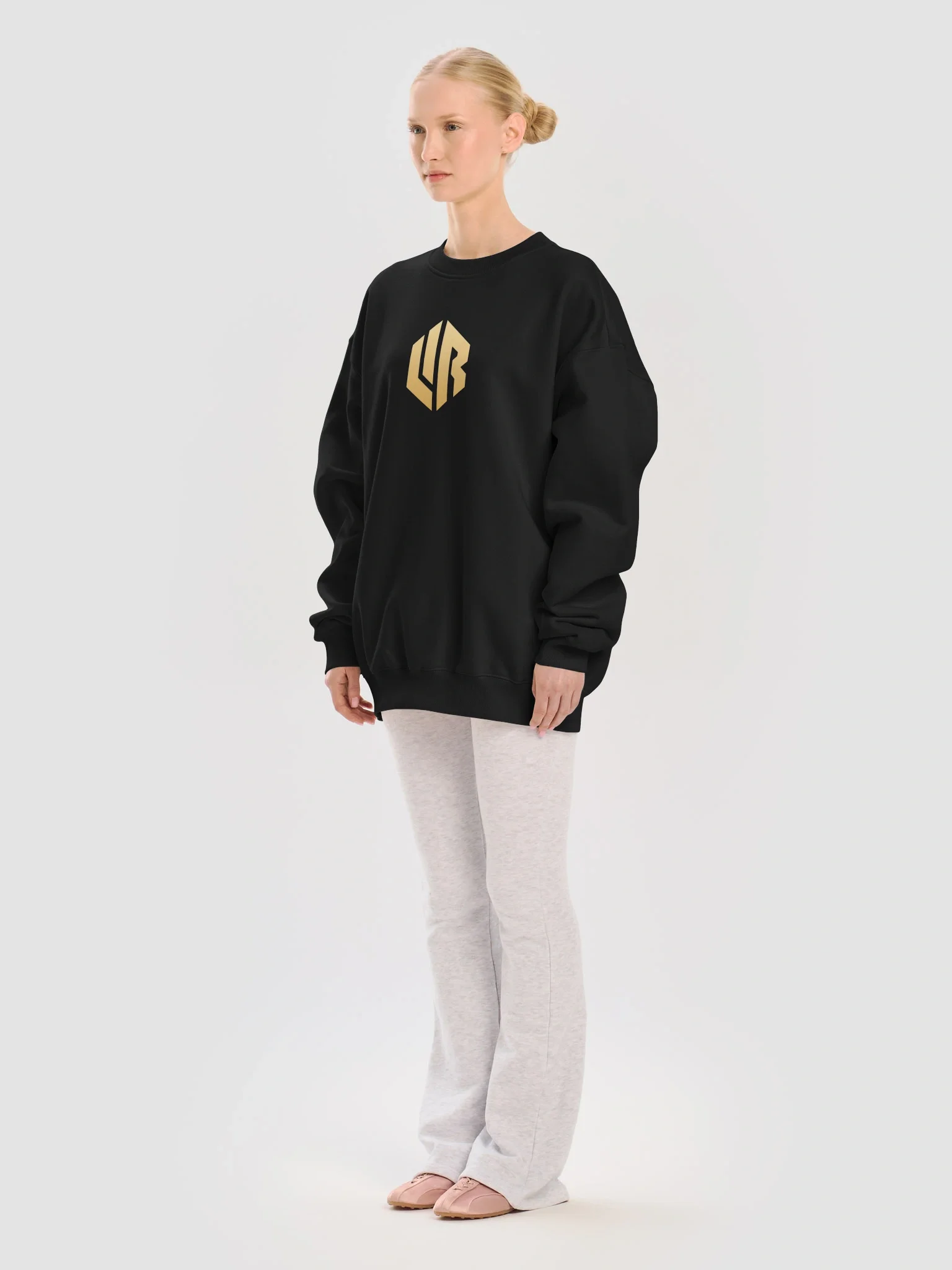 Emblem Cotton Crewneck preview 7