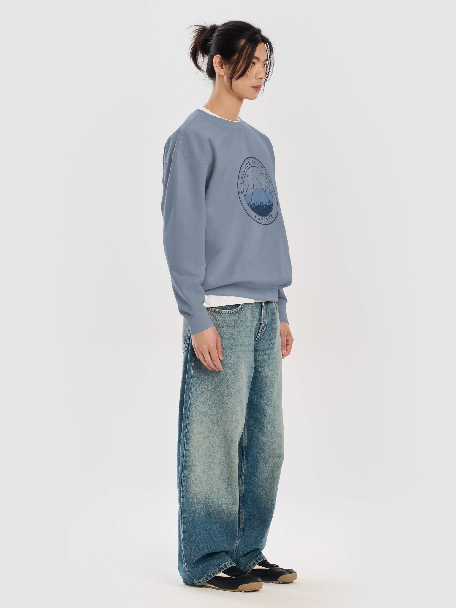 Cascade Snow Day Society Crewneck product image (7)