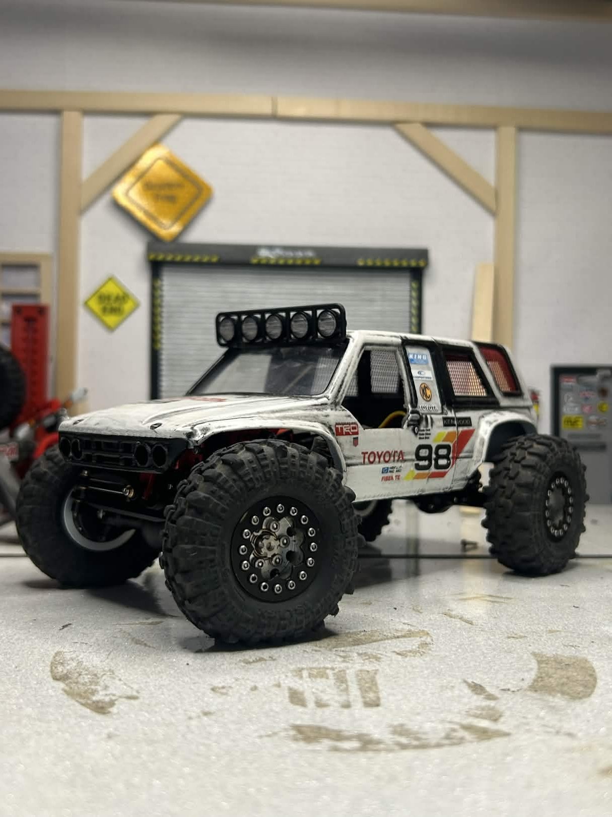 HAUNTRUNNER product image (10)
