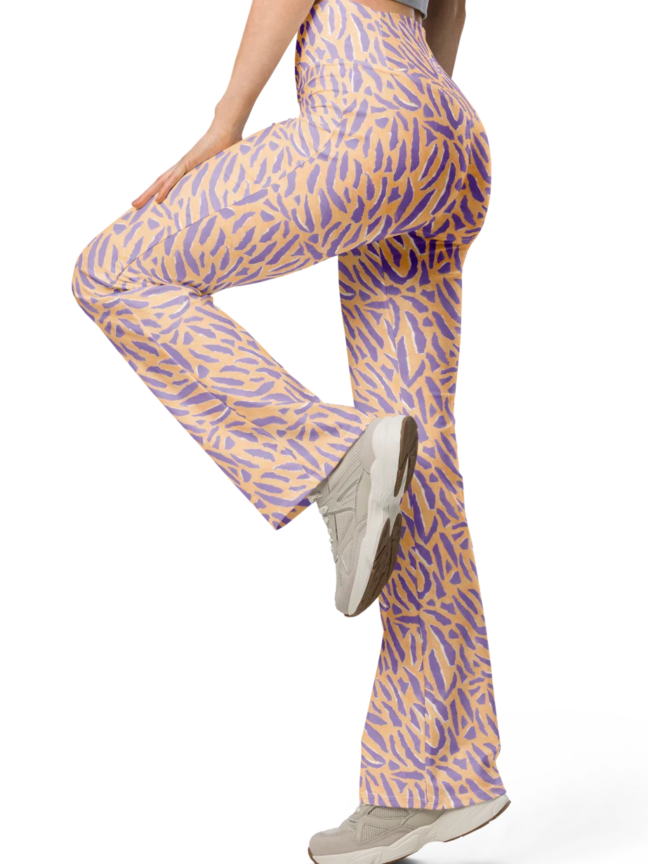 "Animal Stripe" Print Flare Leggings product image (2)