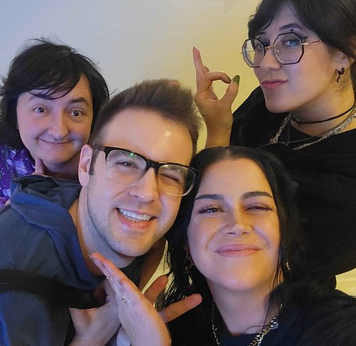 ✨ nonbinary baddies, ASSEMBLE ✨

I have to give a special shoutout to these icons for making the final evening of PAX West so...