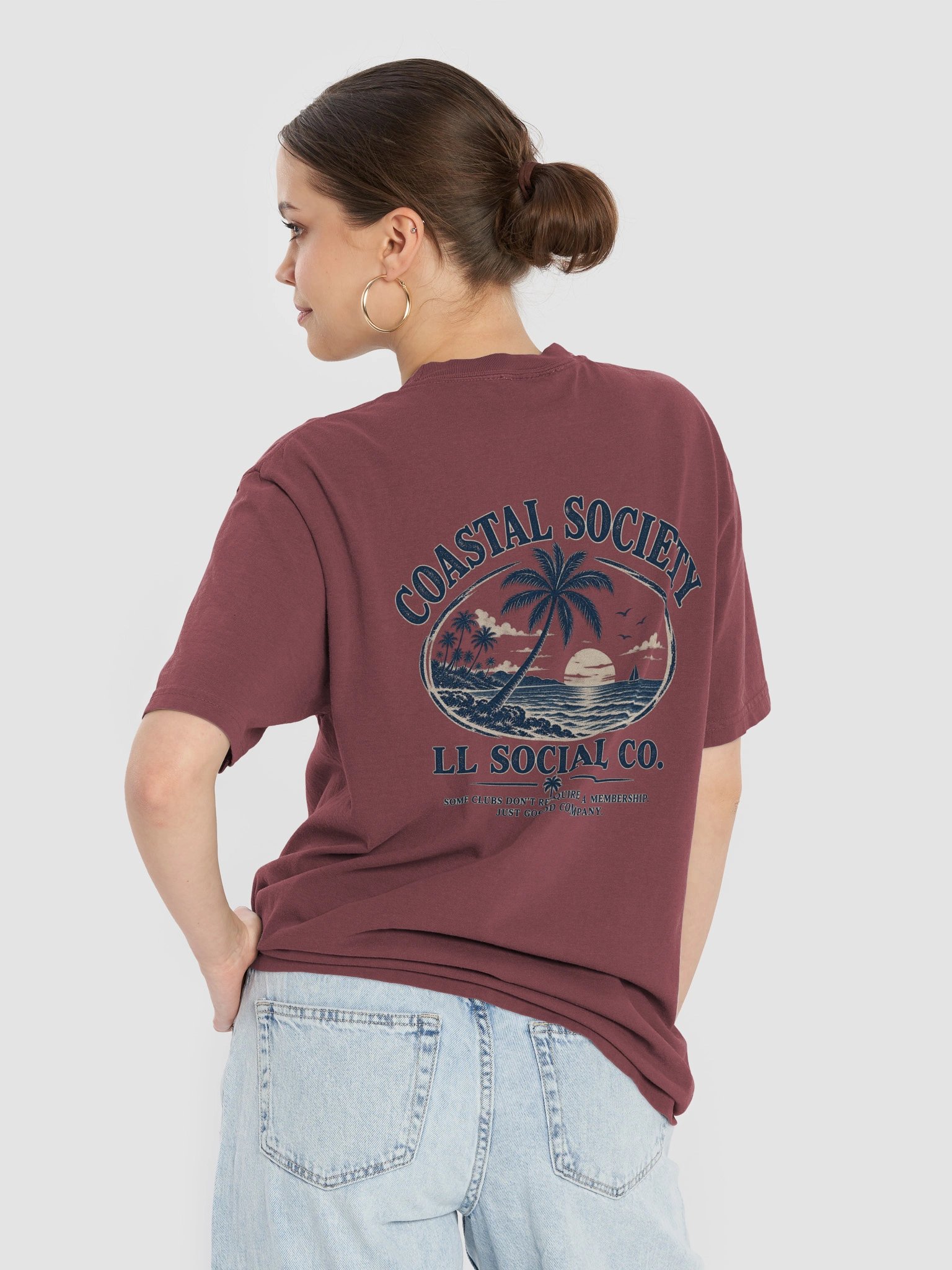 Coastal Society Pocket Tee product image (55)