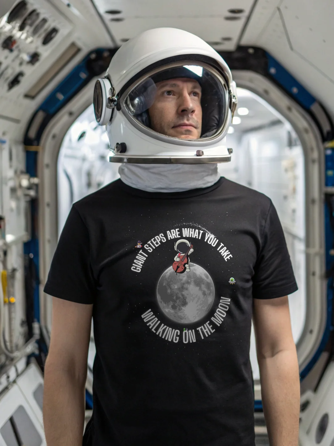 WALKING ON THE MOON - TEE product image (21)