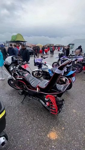 @kierounjapotrasera en corto

#humor #motos #autos #mecanico #risas