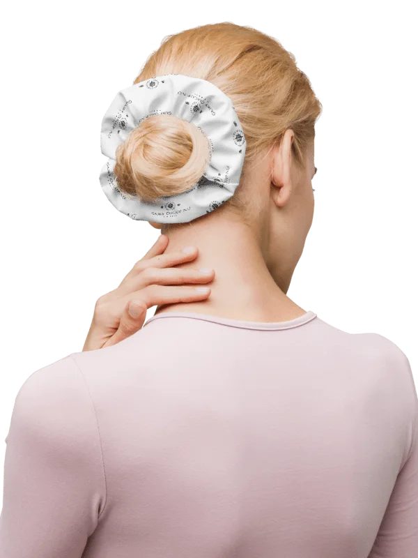 Scrunchie in Stoffa “Gabry Giacopino Clothing Line” – Stile e Comfort per Ogni Occasione product image (1)
