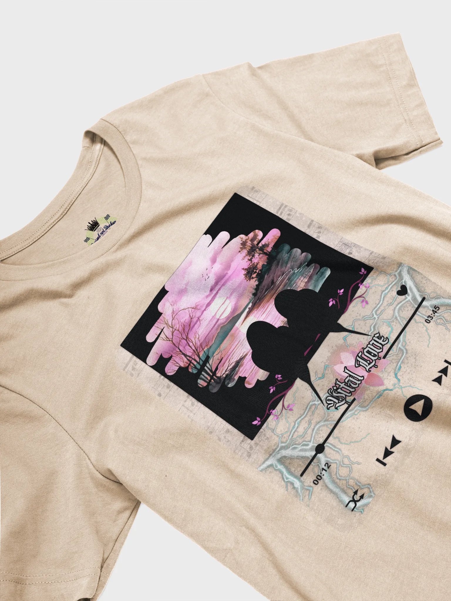Vital Lotus Love Graphic Tee product image (2)