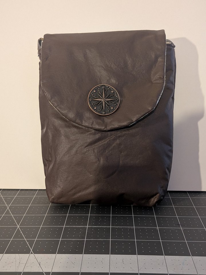 Traveler product image (1)