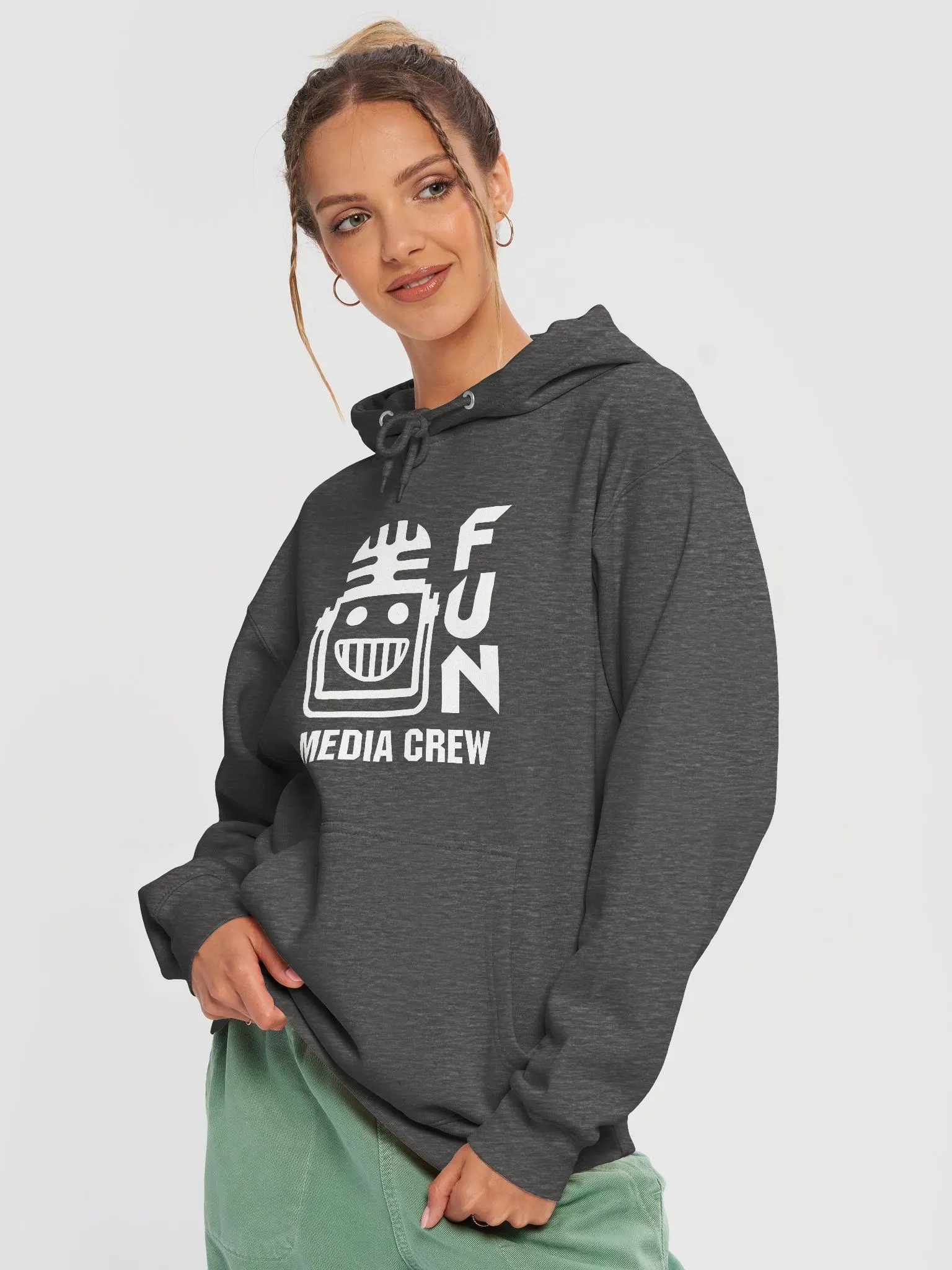 FUN Media Crew Pullover product image (3)