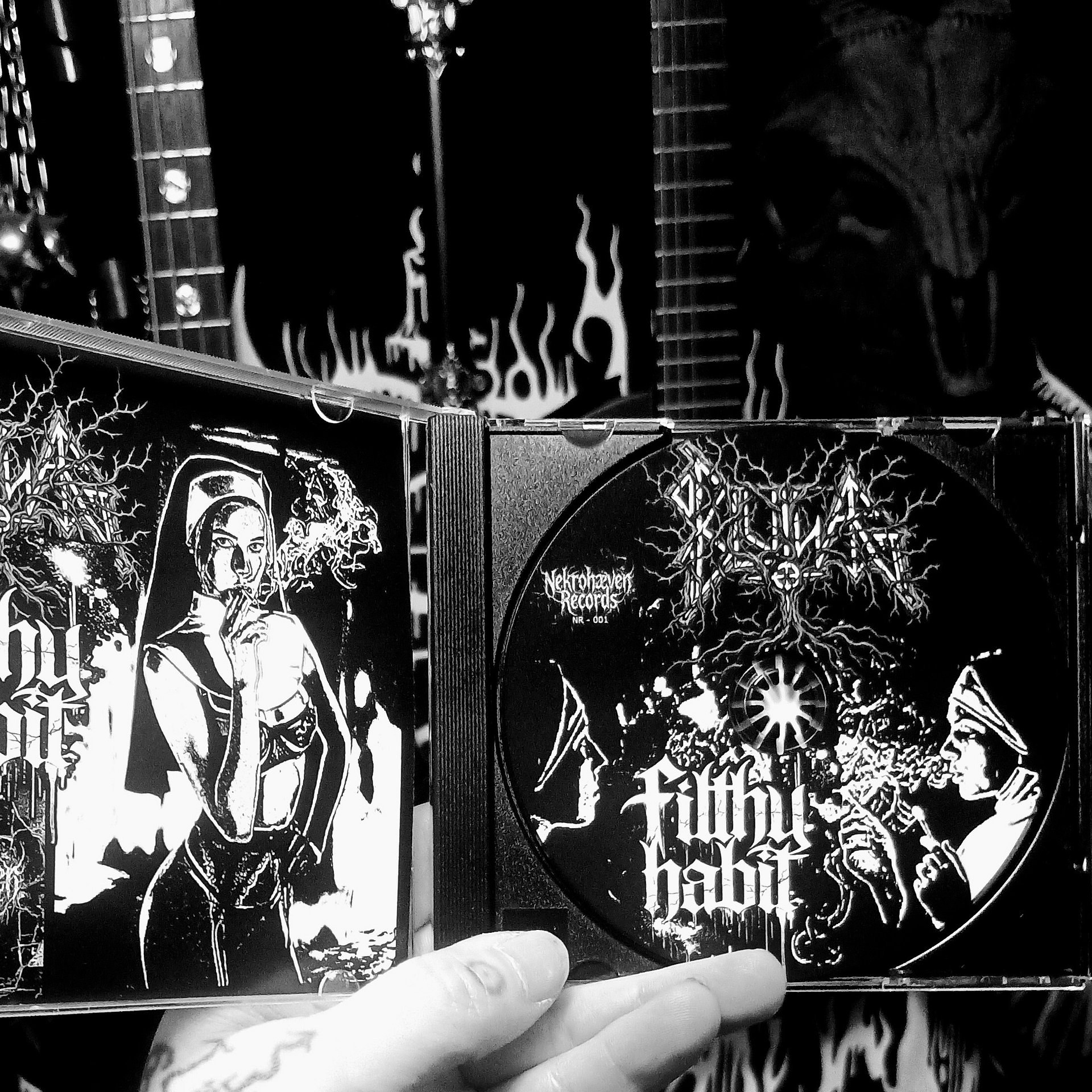 Blutwarg - Filthy Habit CD product image (3)