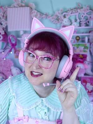 When your headset matches your style perfectly ✨   Those kitty ears have won my heart : the new @razer Kraken Kitty V.3 pro is adorable, easy to wear on your everyday life and has amazing sound!   If you want to add a cute touch to your gaming session, you can get your here : https://razer.a9yw.net/FluffyKittyV3   #razer #krakenkitty