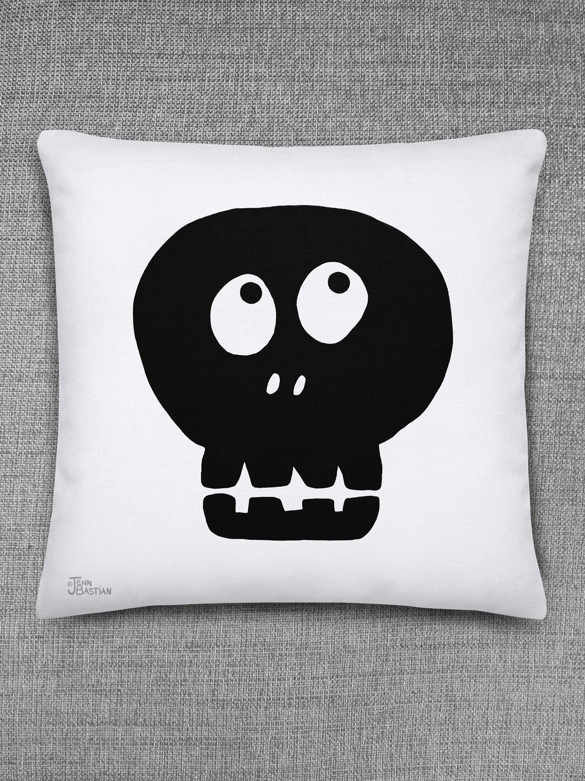 THROW PILLOW - DOUBLE-SIDED SKULL 01 product image (2)