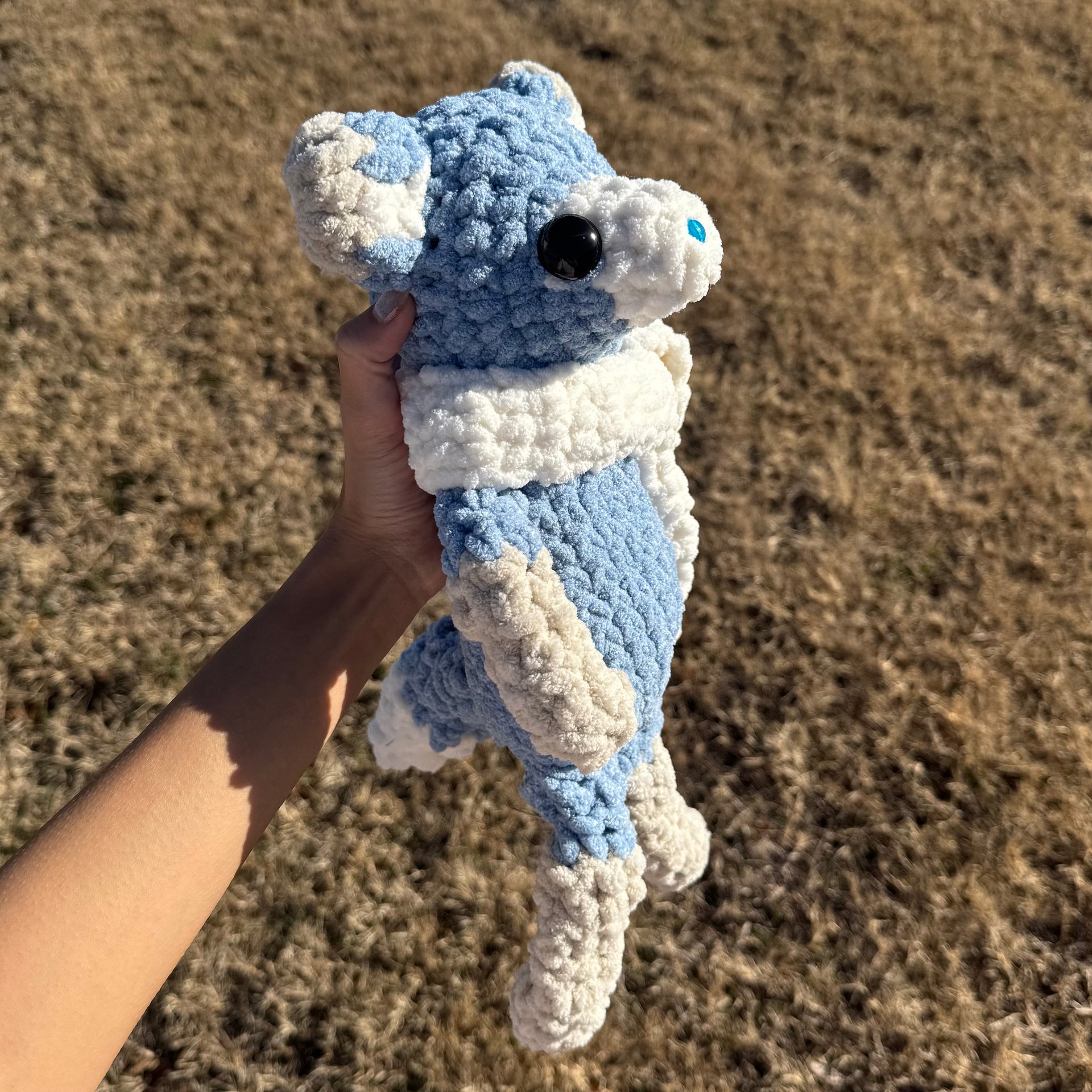 Mighty stuart - blue plushie product image (4)