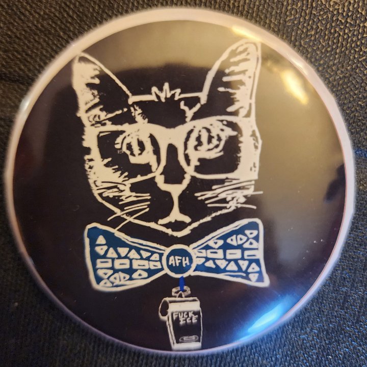 Inverted AFH Cat with whistle product image (2)