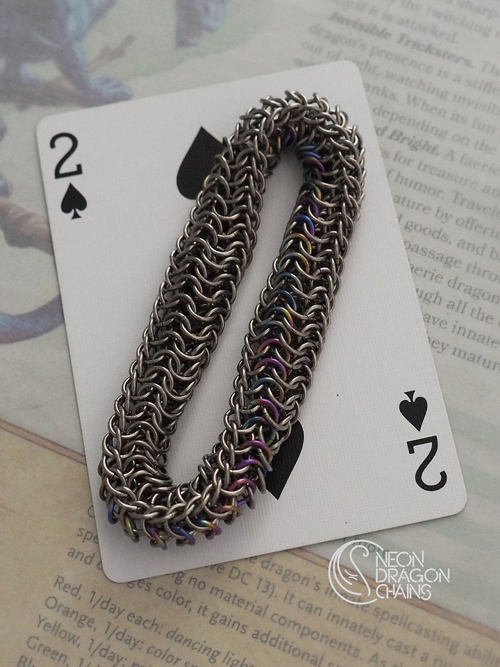 Mobius Fidget Toy / Rainbow Titanium product image (2)