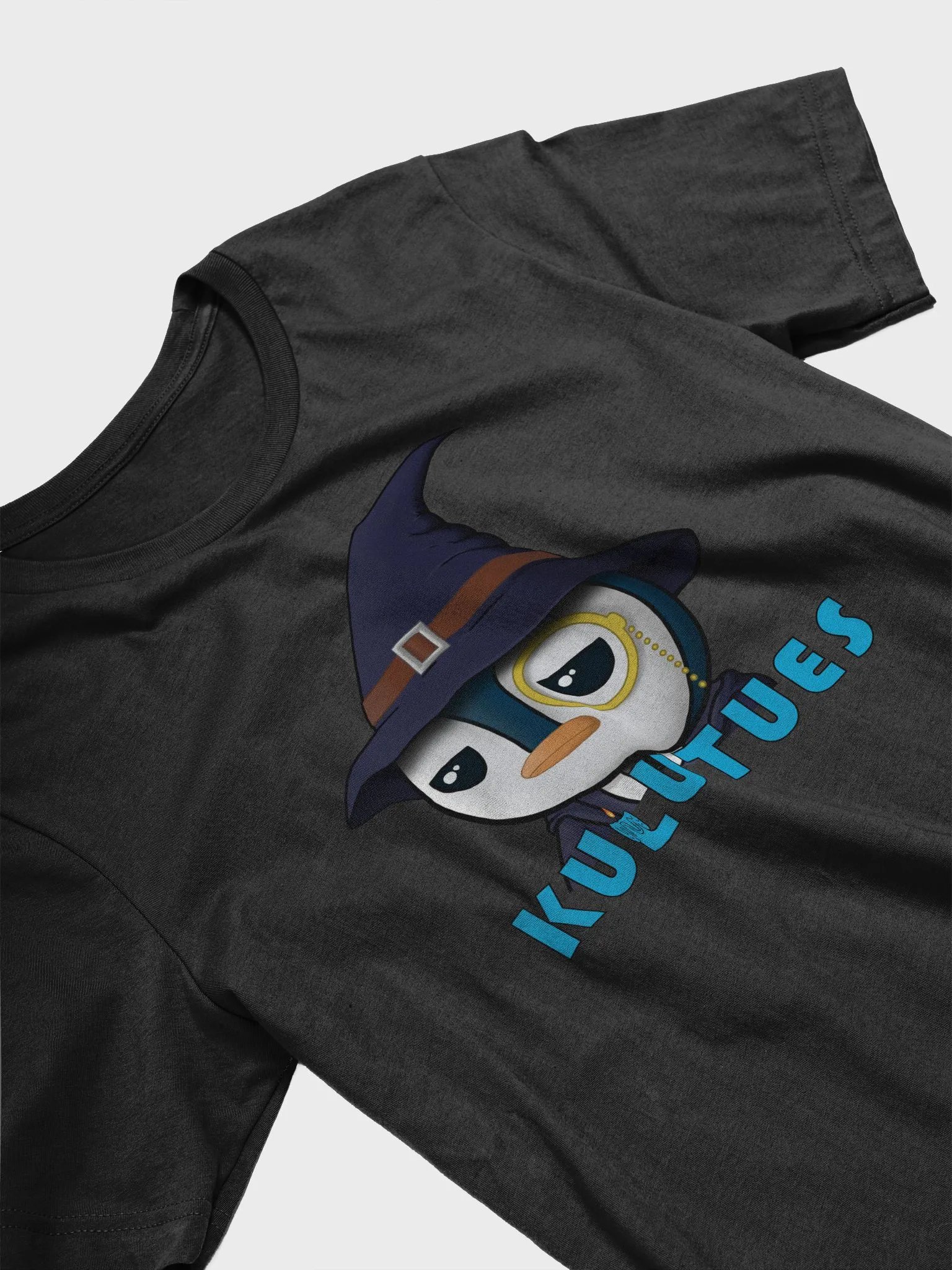 Witch Hat Pengu T-Shirt product image (4)