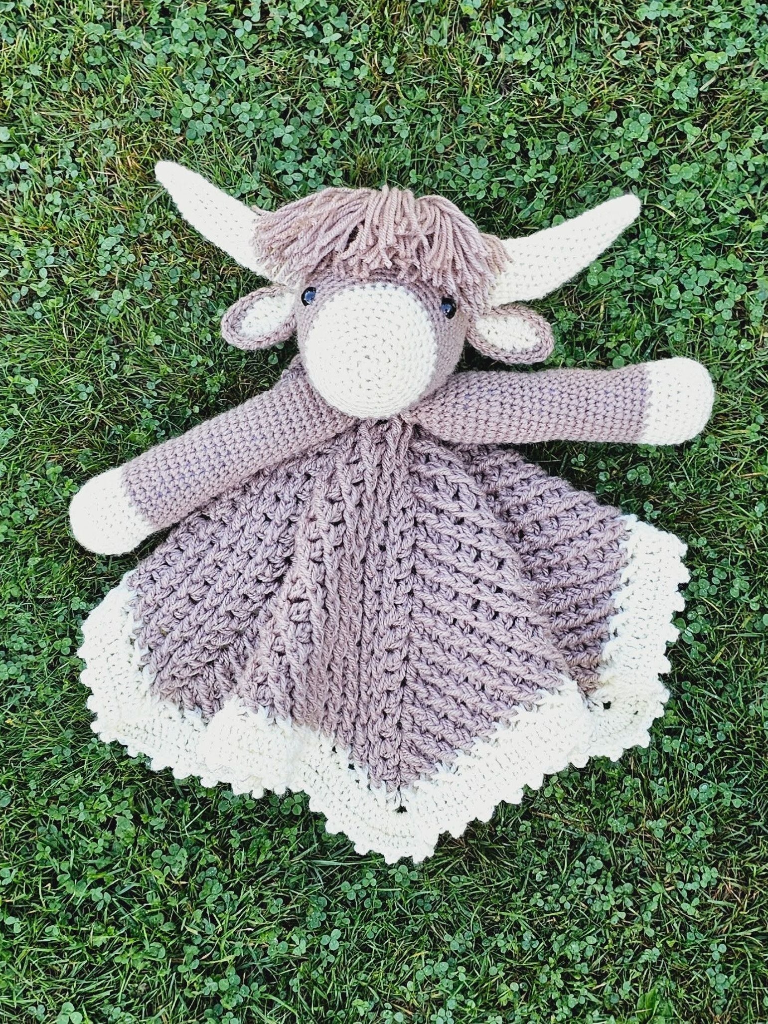 Highland Cow Lovey Blanket Crochet Pattern | Scottish Farm Animal (PDF Pattern) product image (2)