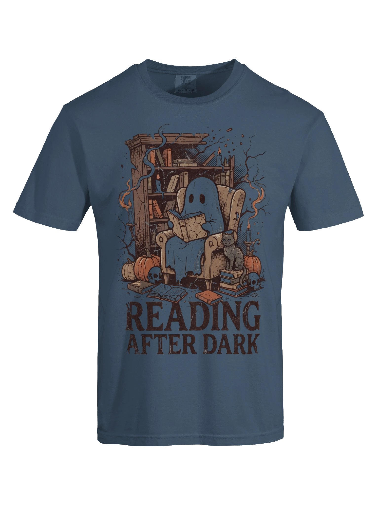 Reading After Dark – Vintage Halloween Book Lover T-Shirt product image (62)