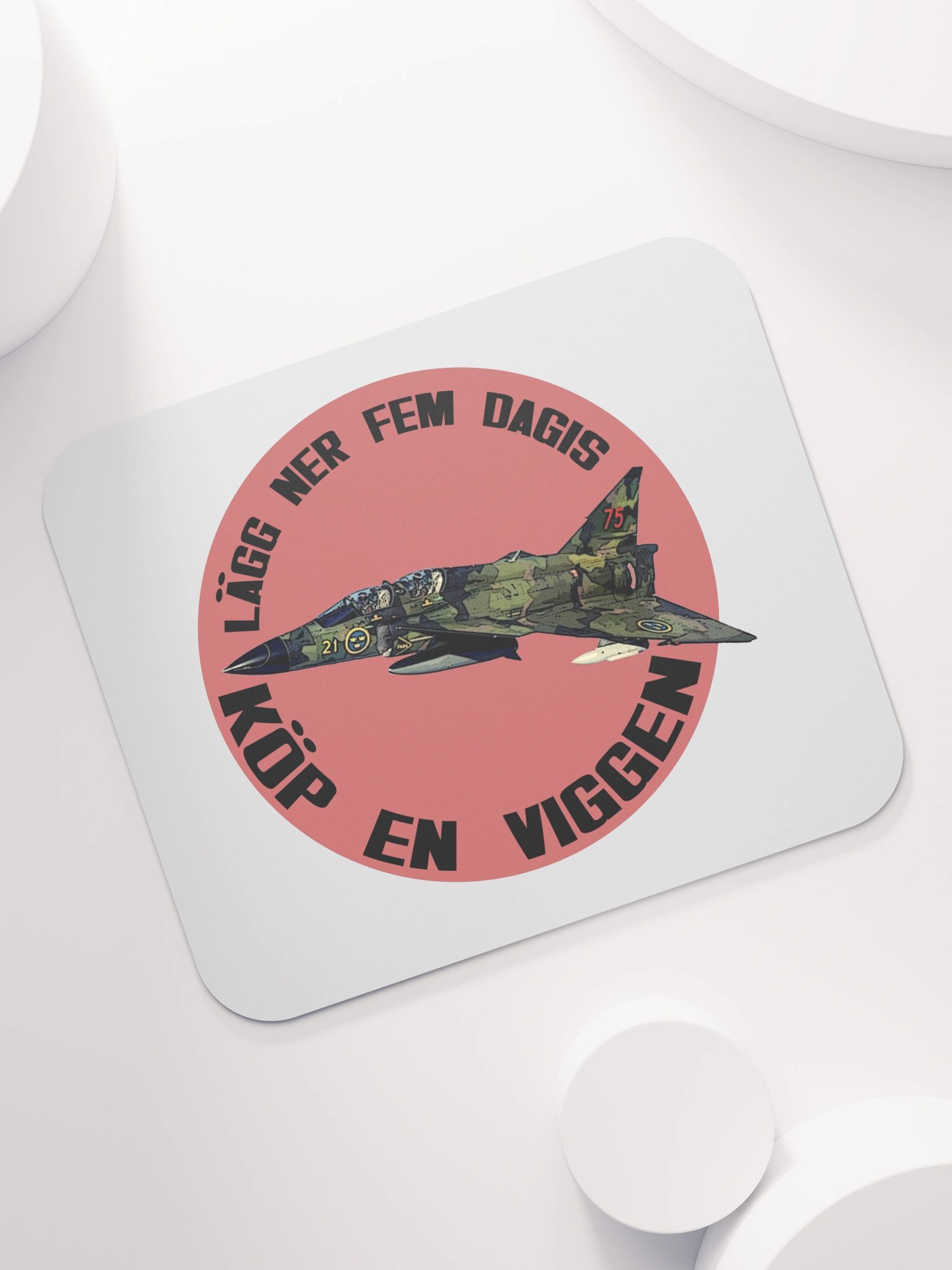 Lägg ner fem dagis - köp en Viggen (Musmatta) product image (7)