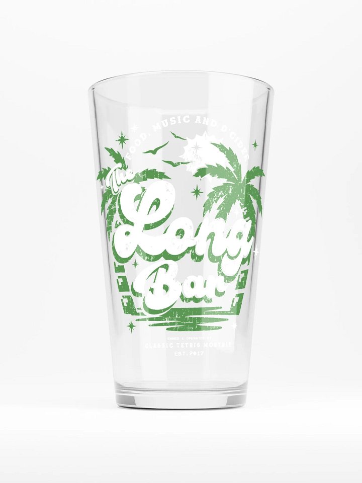 A pint glass product image (1)