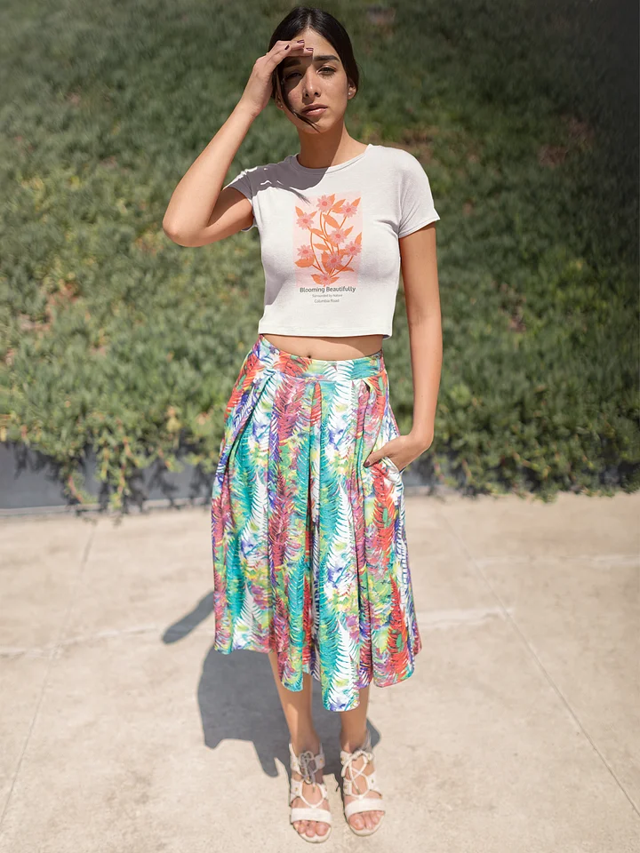 Women's Classic Crop Tee – Soft, Stylish & Comfortable Everyday Crop Top product image (6)